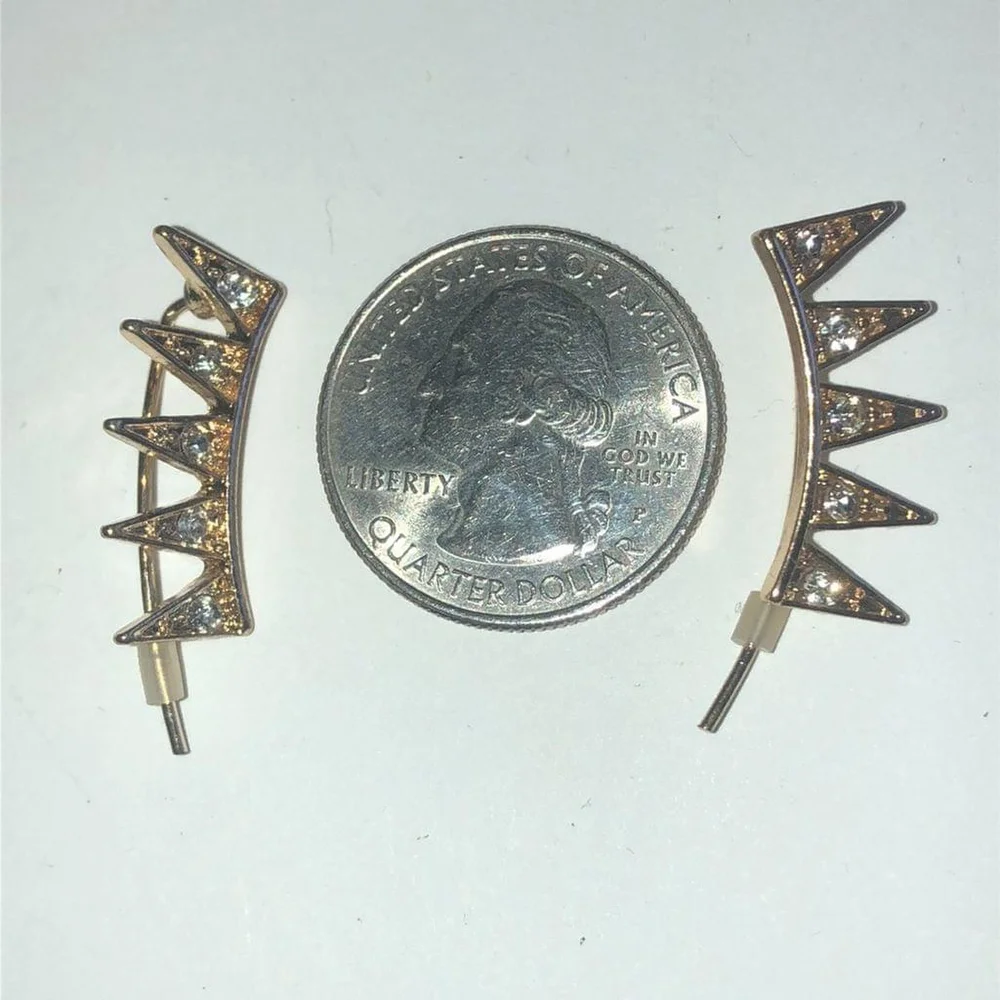 N/A gold tone